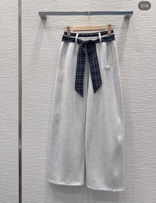 MIU MIU SWEATPANTS