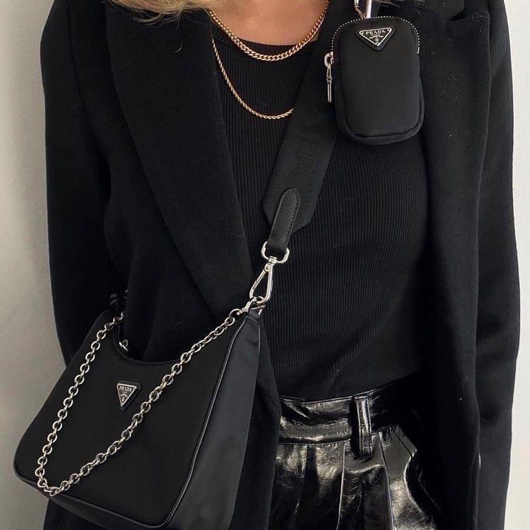 prada hobo 2005 - Transportation and Logistics Company News