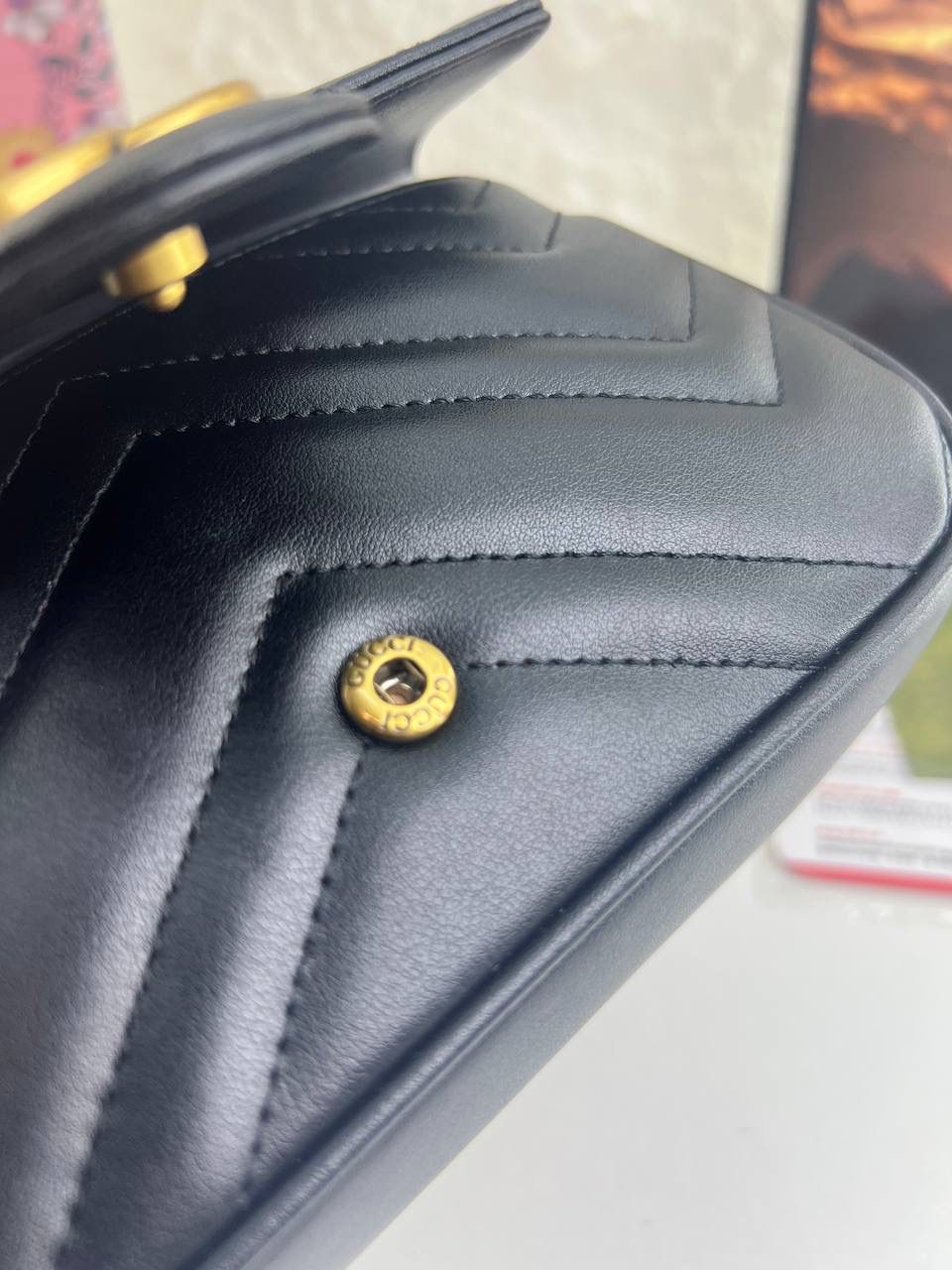 Gg marmont flap leather crossbody bag
