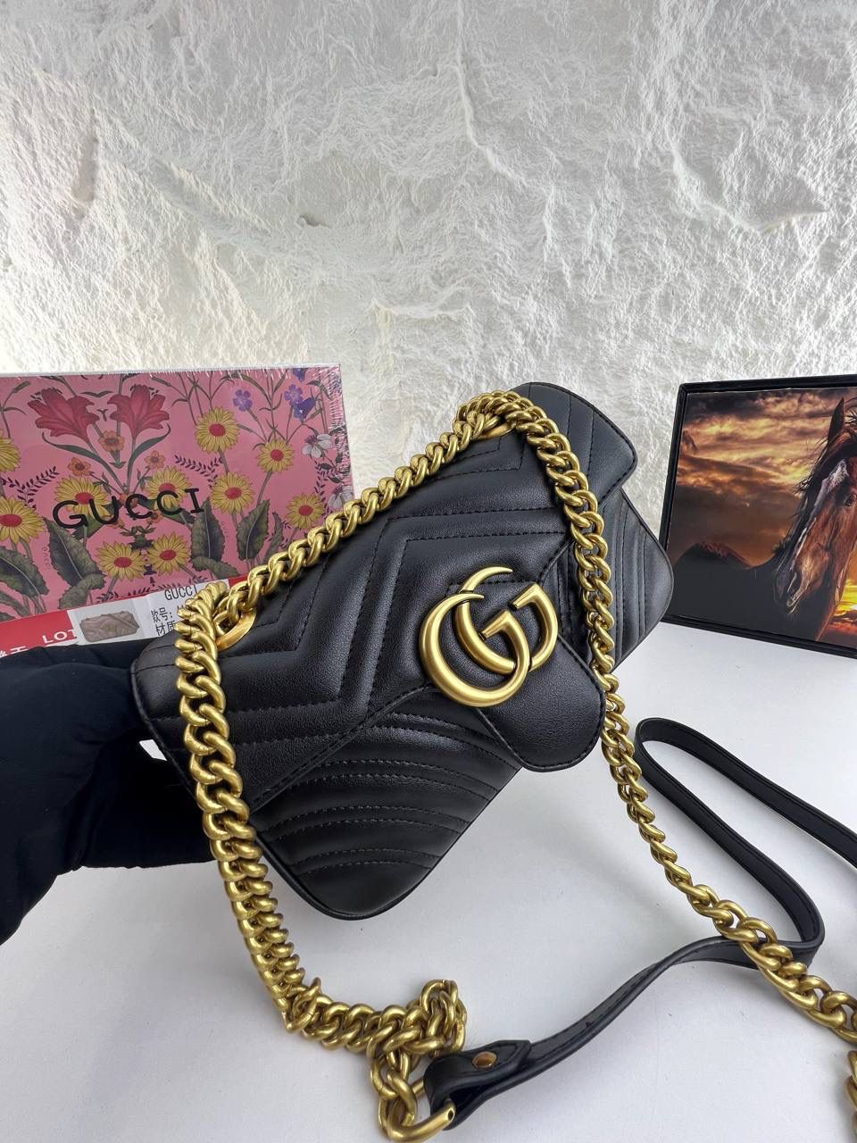 Gg marmont flap leather crossbody bag