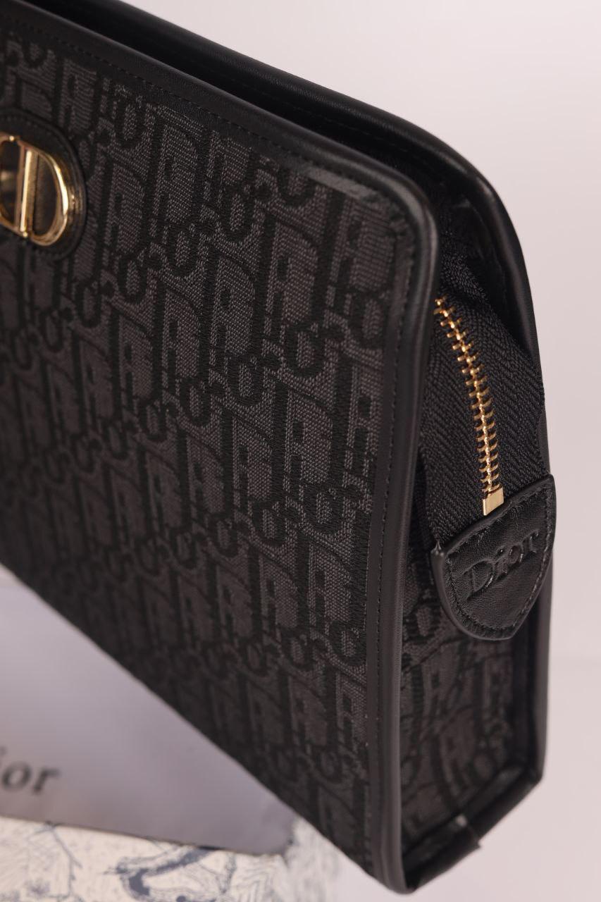 Dior 30 Montaigne Dea Pouch
