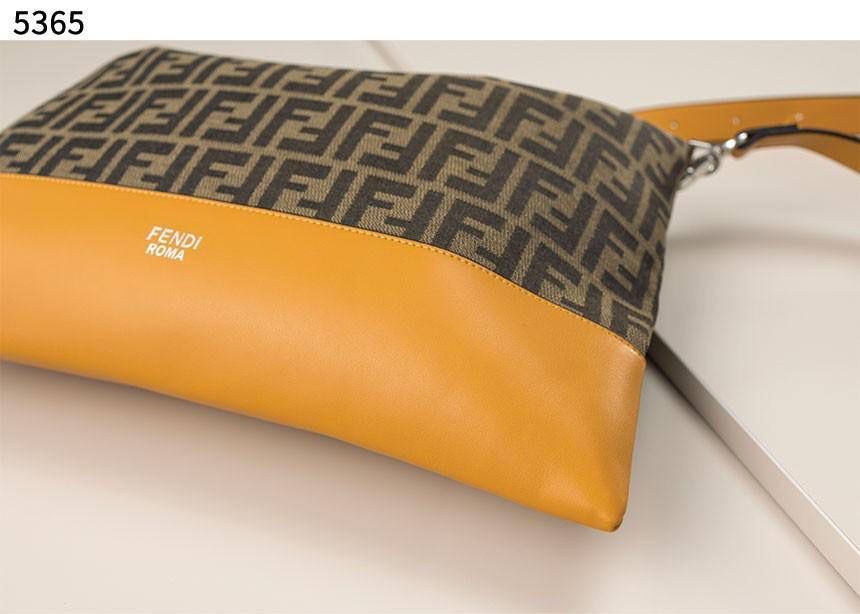 FENDI FF JACQUARD AND SMOOTH LEATHER SHOULDER BAG