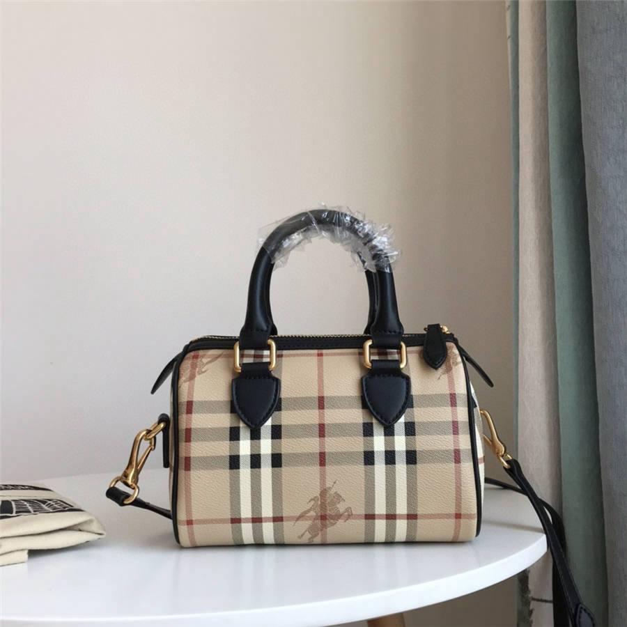Bolsa Burberry Sling Bag Sports