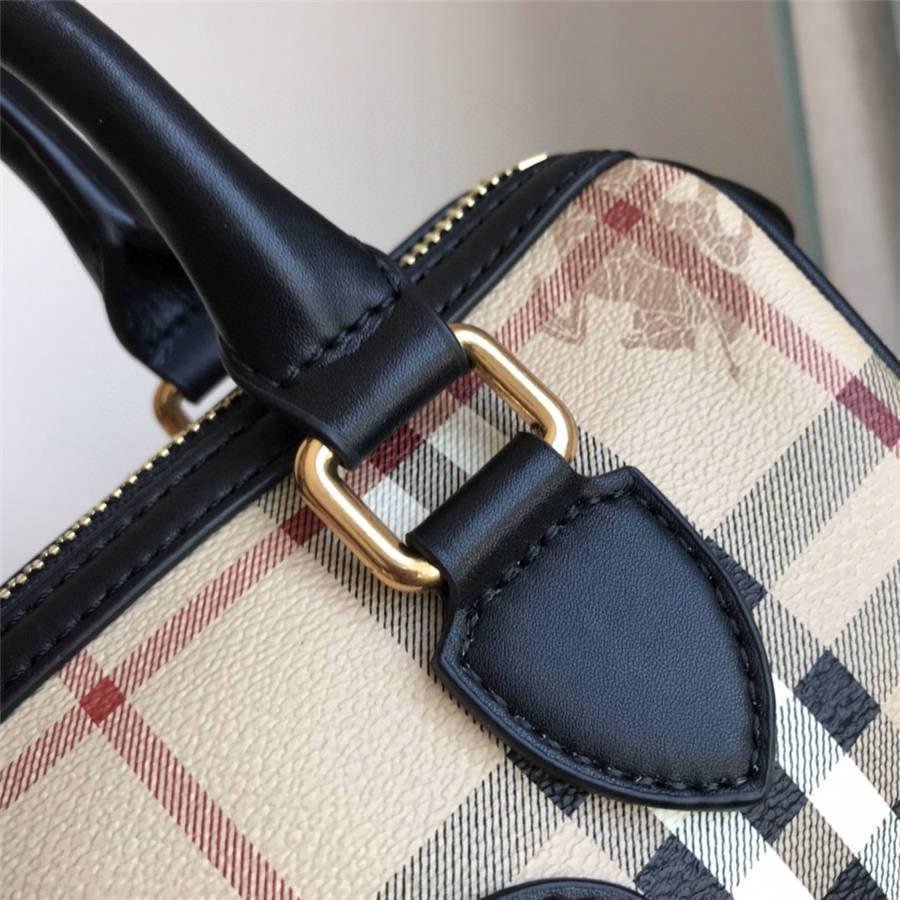 Bolsa Burberry Sling Bag Sports