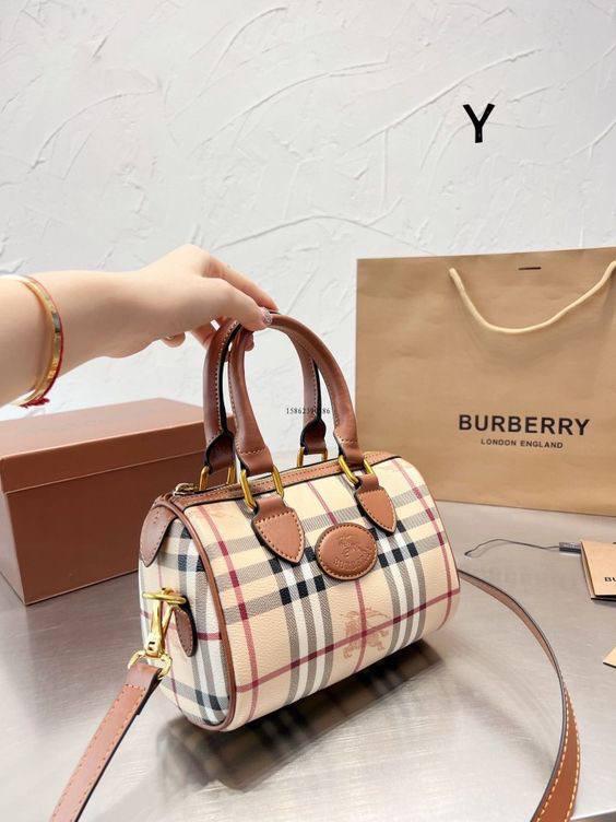 Bolsa Burberry Sling Bag Sports