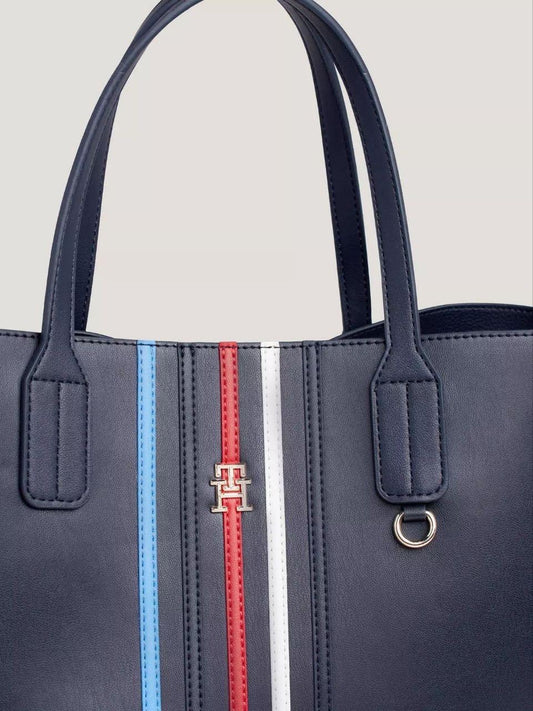Tommy hilfiger
With dust bag and box