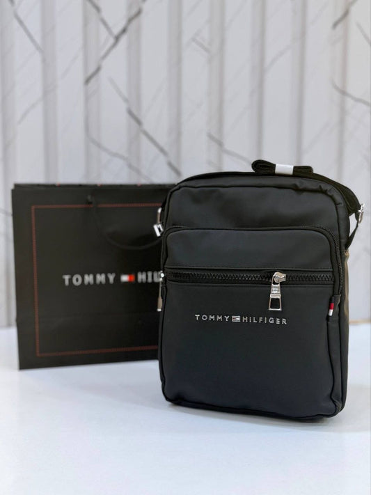 Tommy Hilfiger Men's Mini Reporter Crossbody