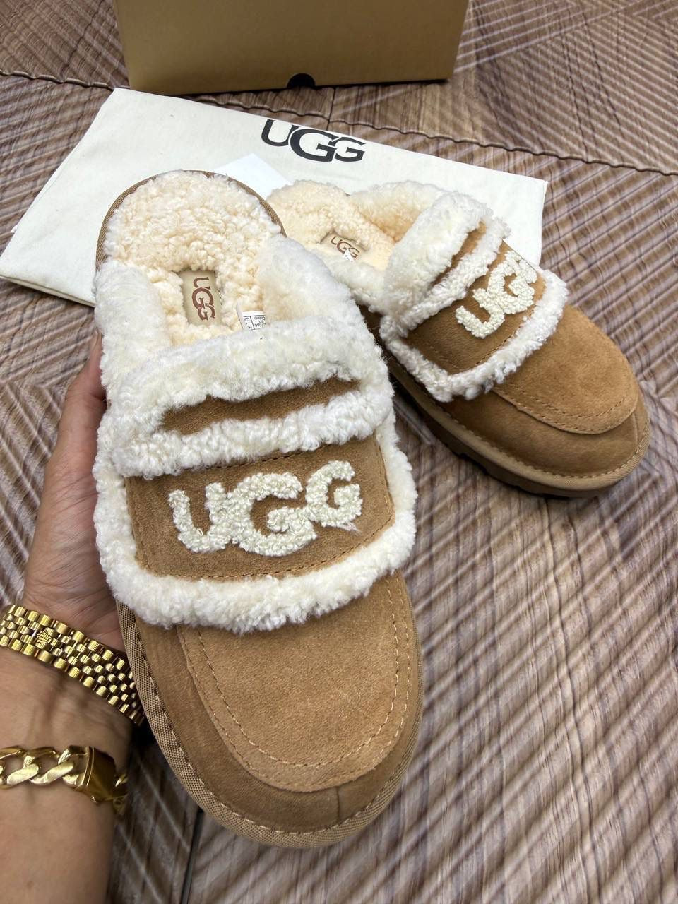 Ozwear Ugg Violet Shearling Slipper ob938