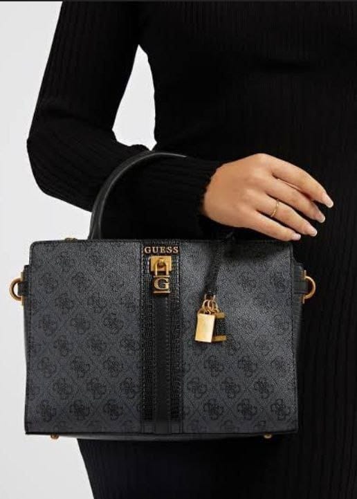 Guess Elegant Handbag with Gold Details
