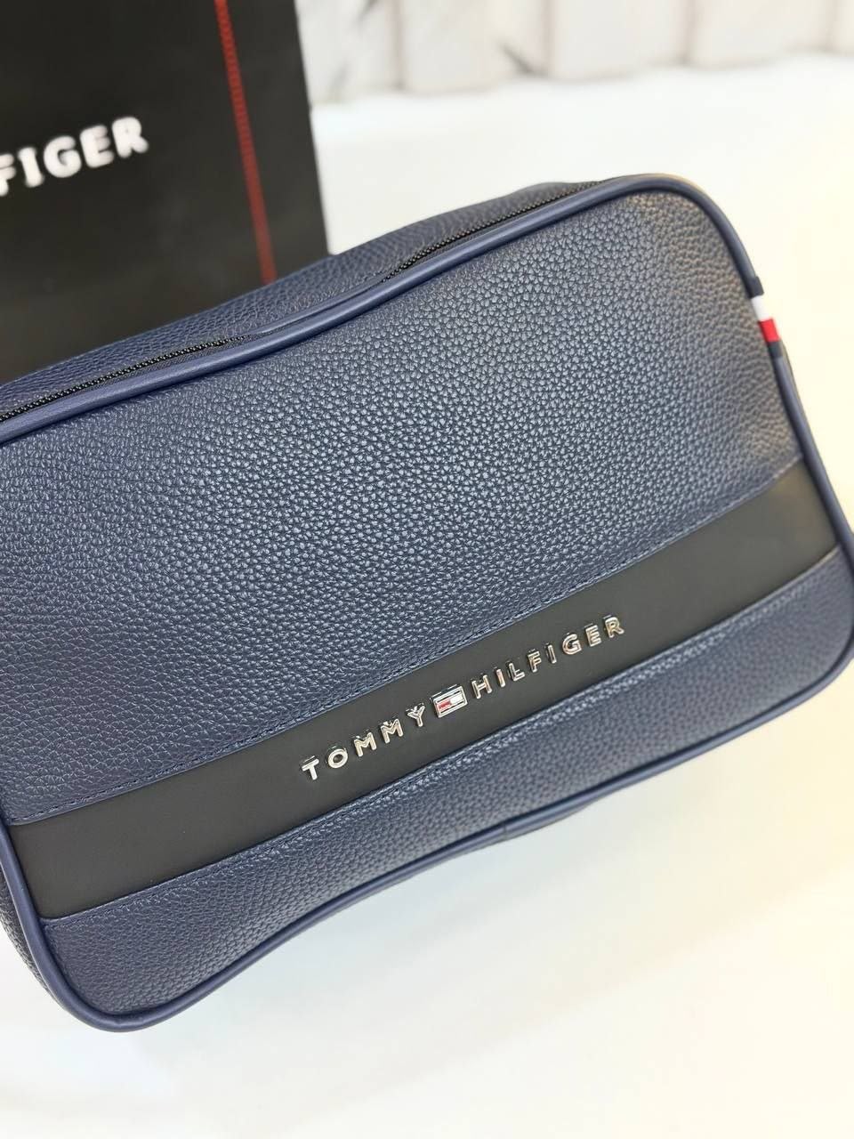 Tommy Hilfiger men's toiletry bag