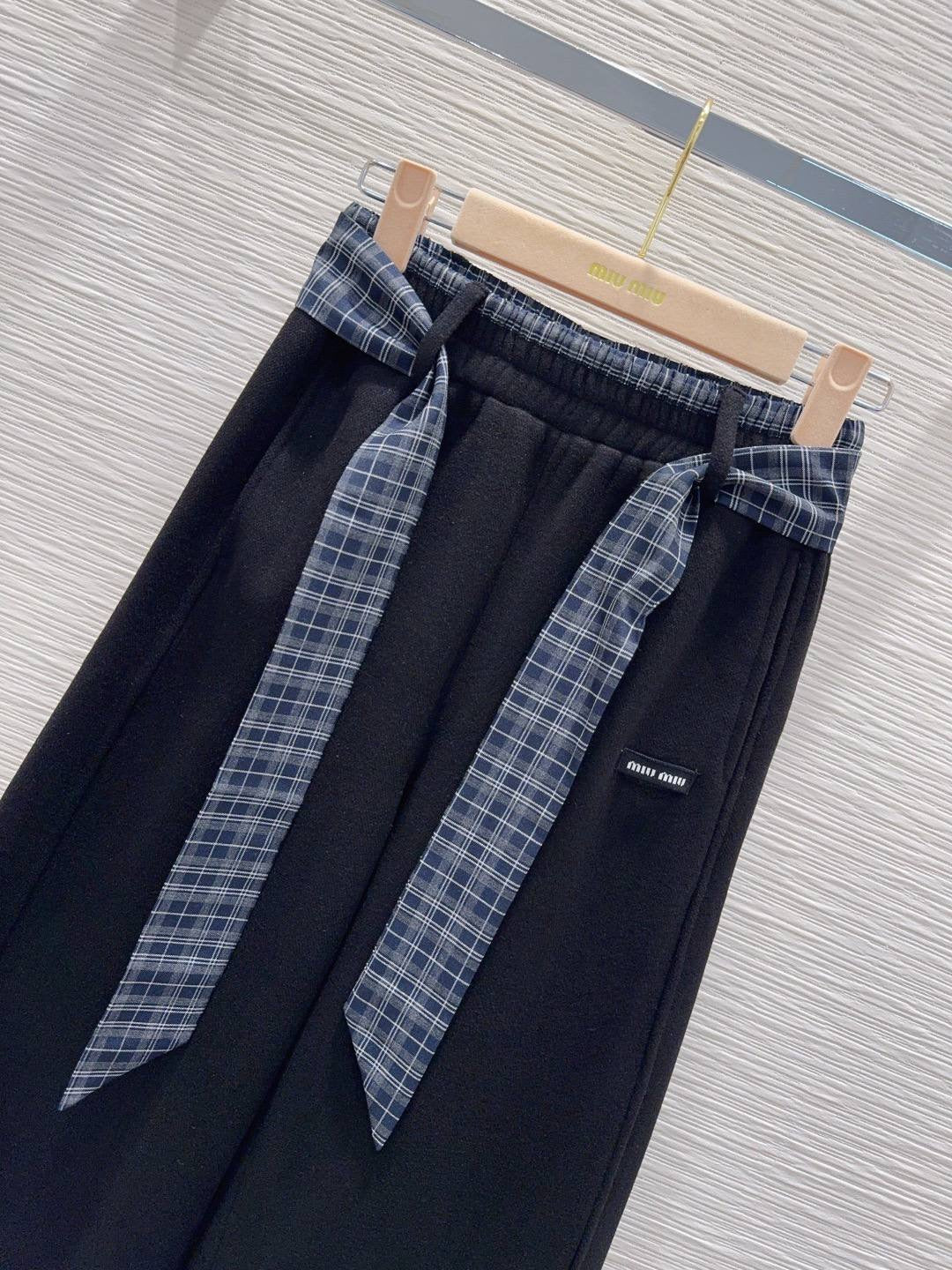 MIU MIU SWEATPANTS
