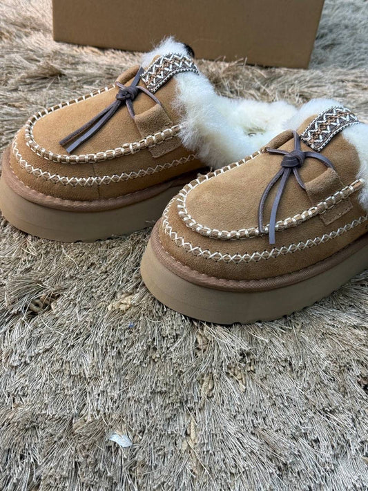 UGG womens Disquette Alpine Slipper