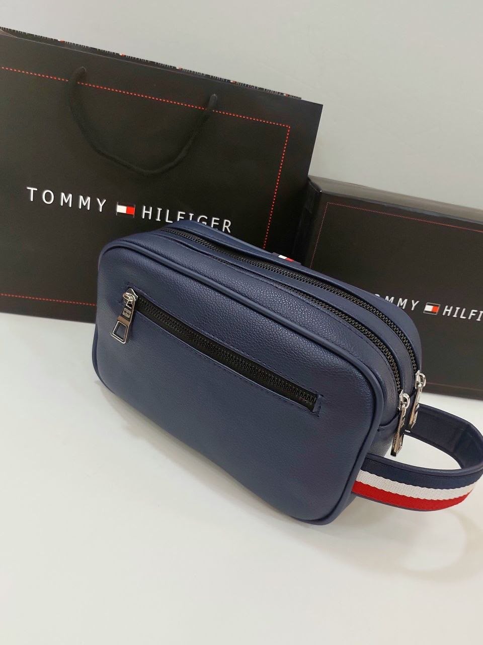 Tommy Hilfiger Men's Toiletry Bag