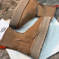 UGG CLASSIC DIPPER BOOTS