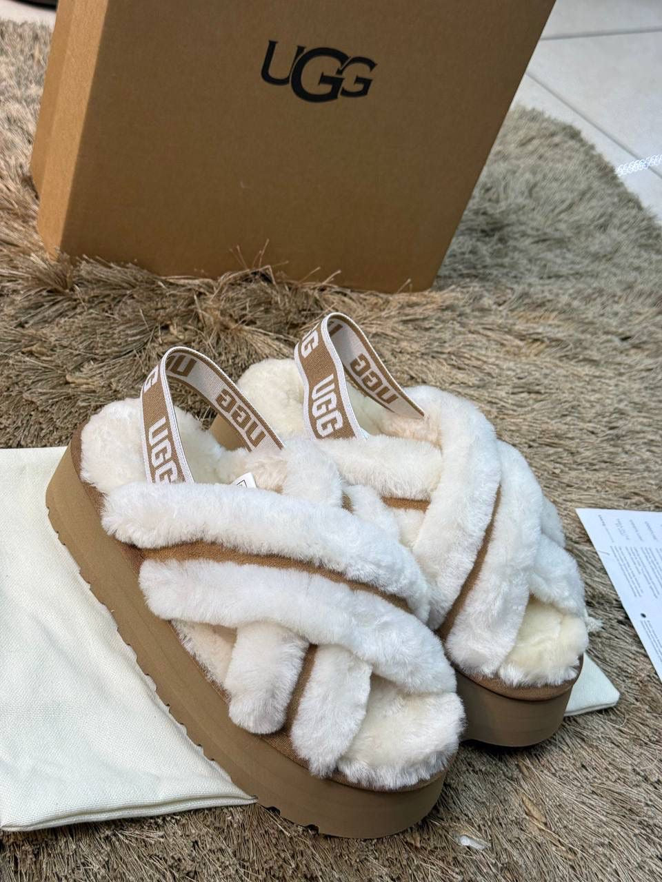 UGG Disco cross slides
