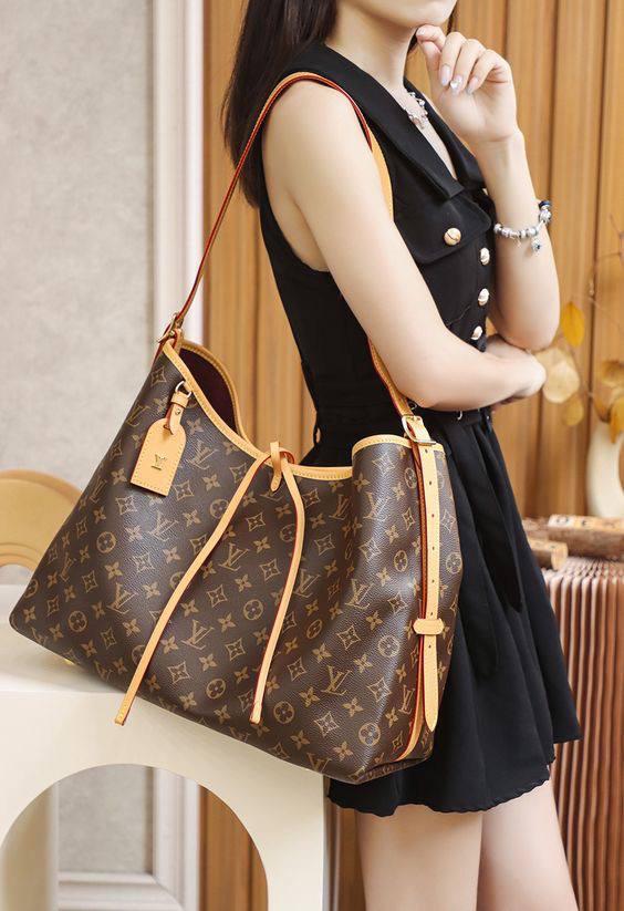 Louis Vuitton Master