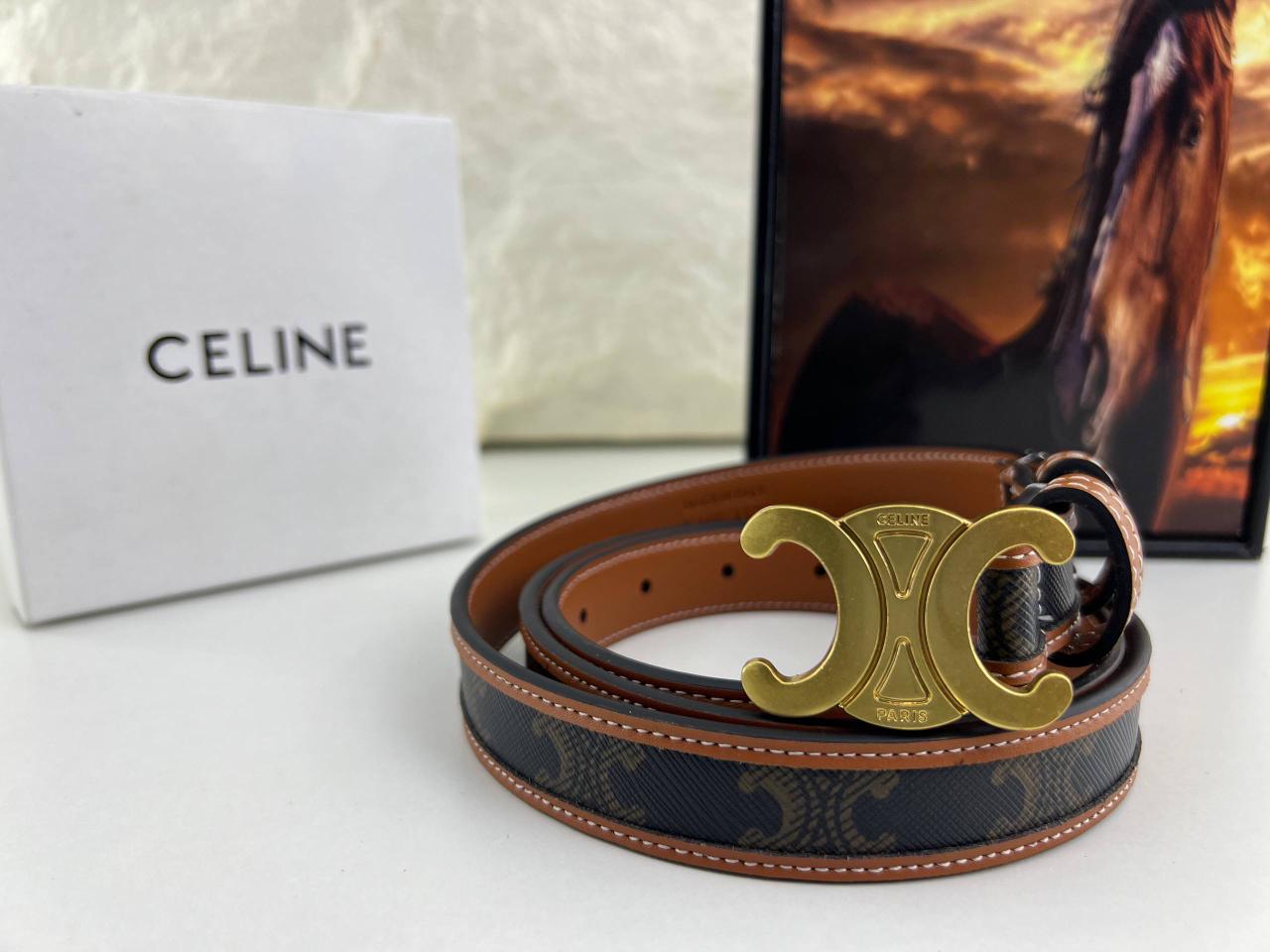 Medium 25MM Triomphe Belt IN Taurillon Leather