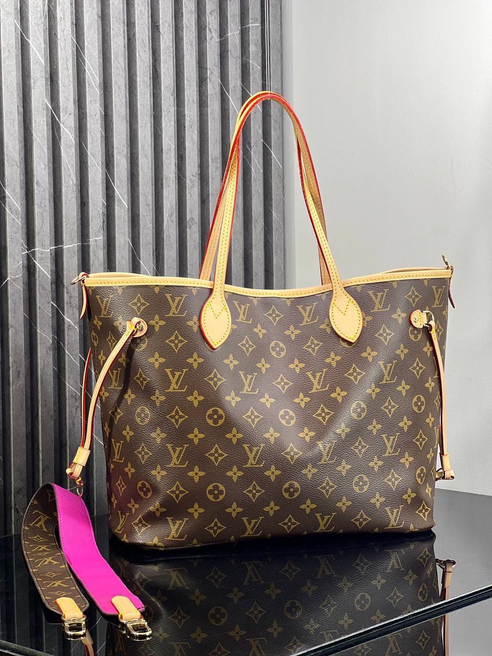 Louis Vuitton Neverfull MM in Monogram Beige - SOLD