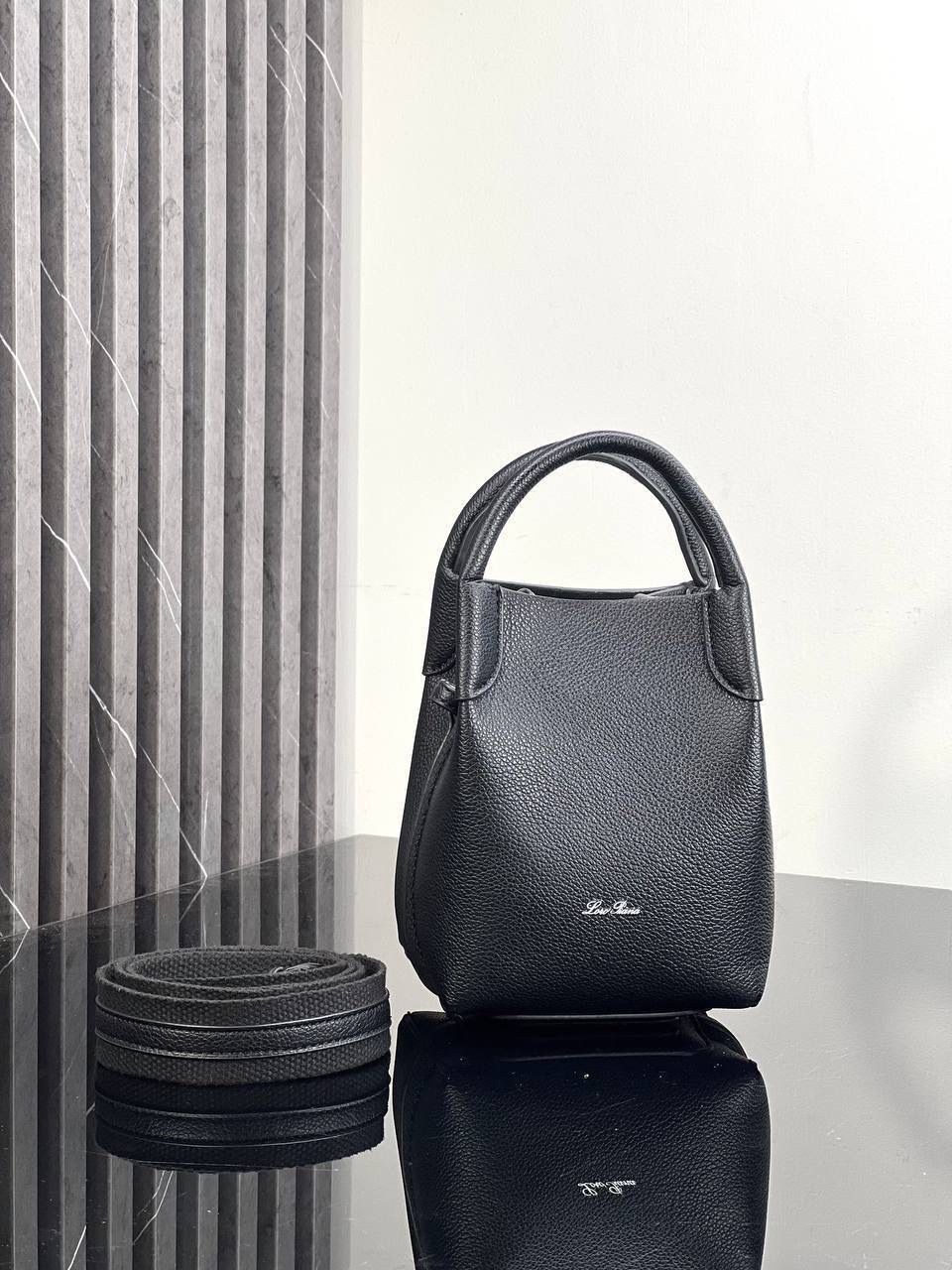 LORO PIANA