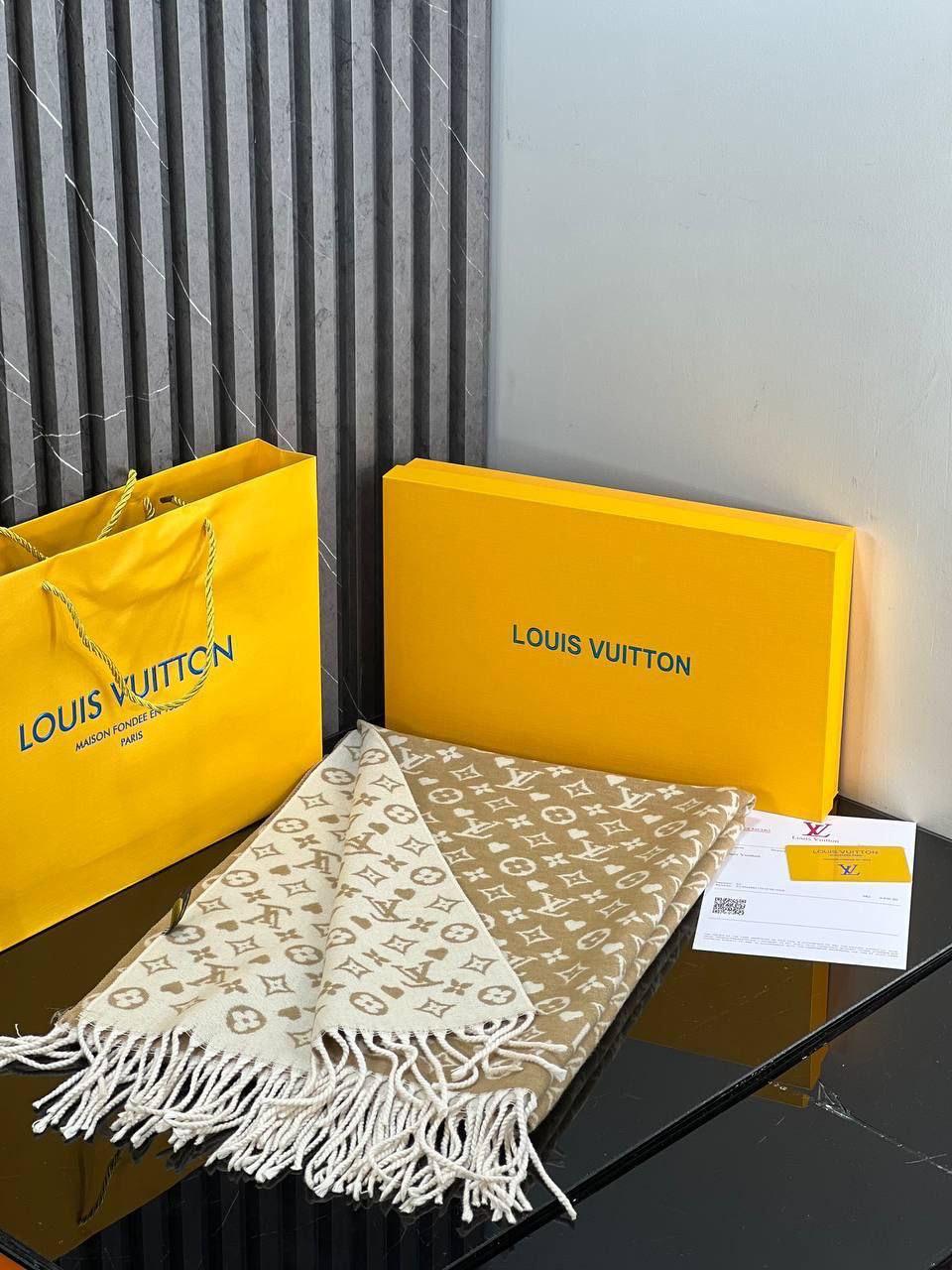 Louis Vuitton Double Face Scarf