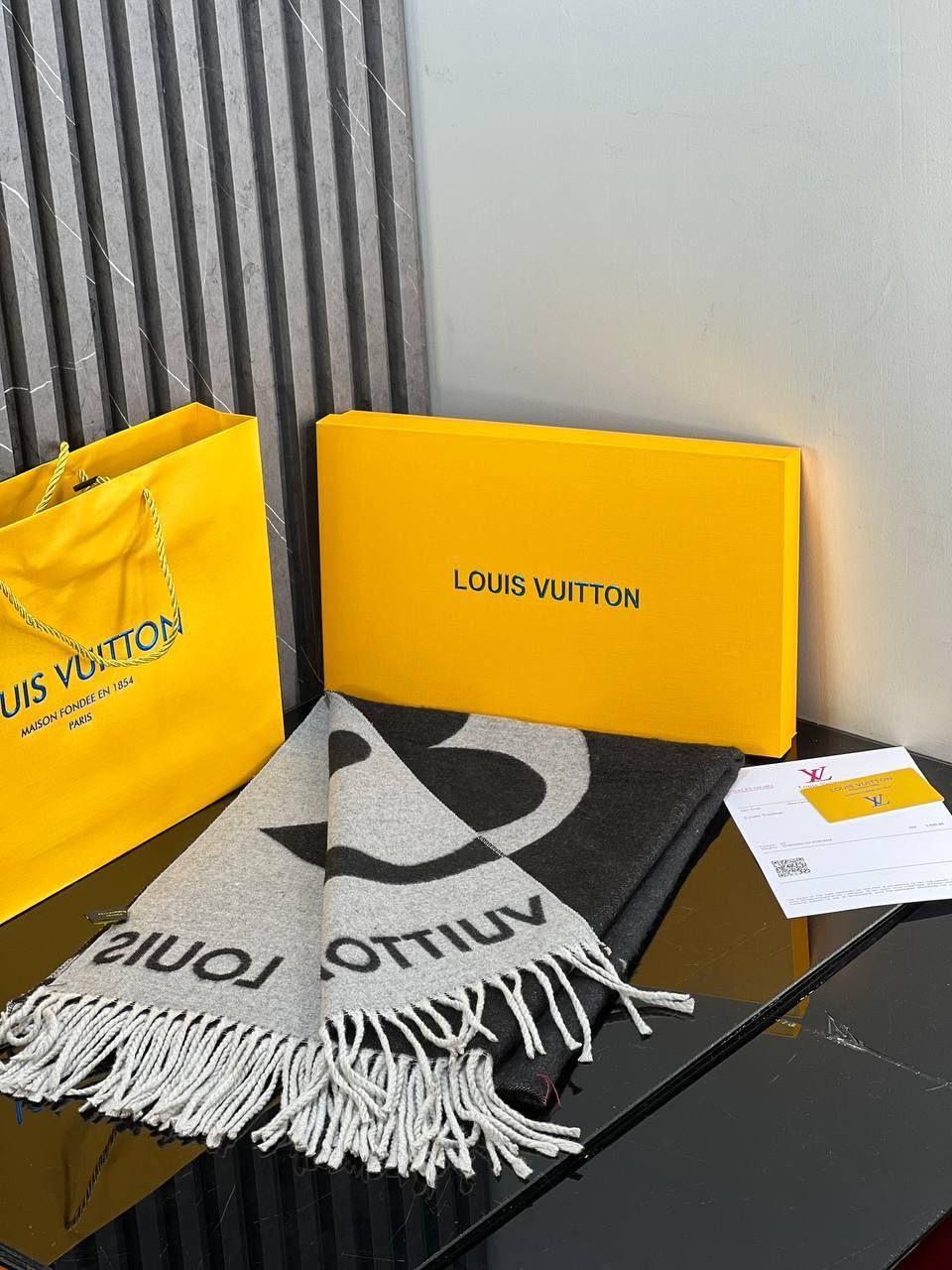 Louis Vuitton Double Face Scarf