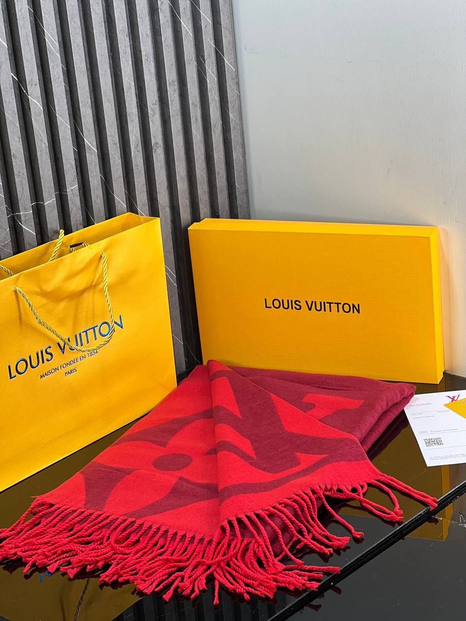 Louis Vuitton Double Face Scarf
