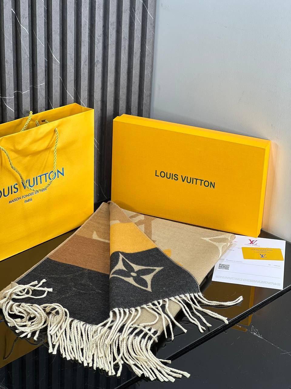 Louis Vuitton Double Face Scarf