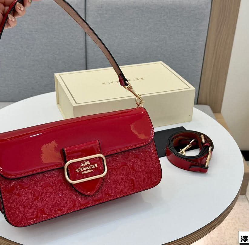 Morgan Crossbody In Signature Leather