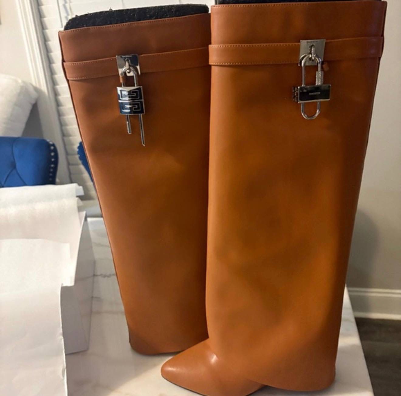 Givenchy Stylish High Boots