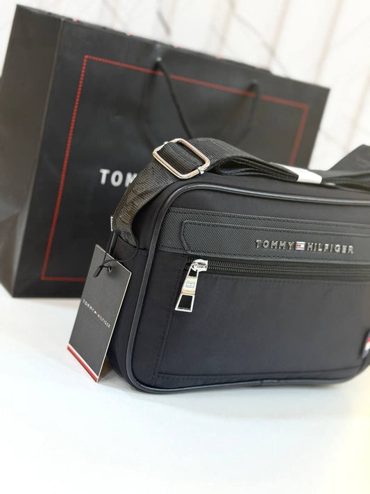 Tommy Hilfiger men's crossbody reporter bag