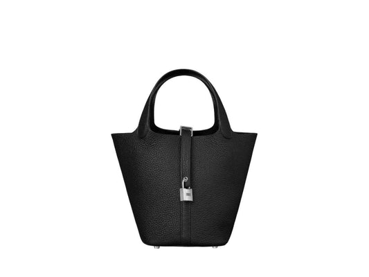 Hermès Picotin Lock 18 bucket bag in Black