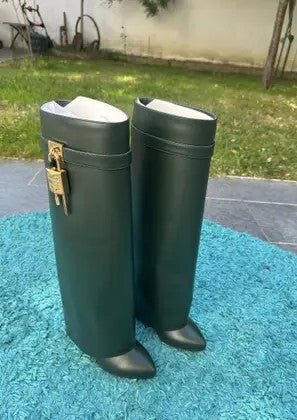 Givenchy Stylish High Boots